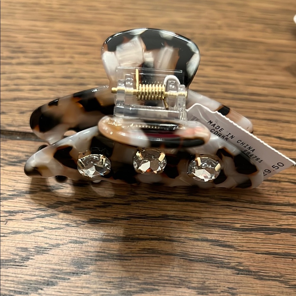 J Crew NWT Tortoiseshell Hair Claw Clip with Rhinestones
